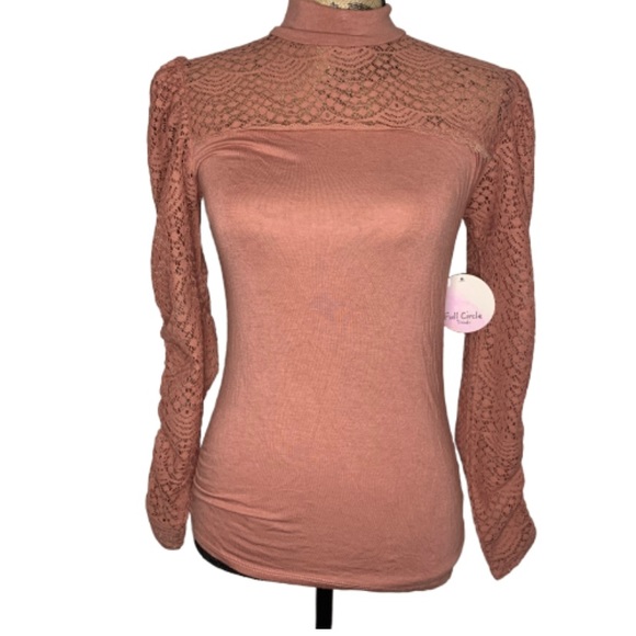 Tops - NWT rose pink lace long sleeved blouse top